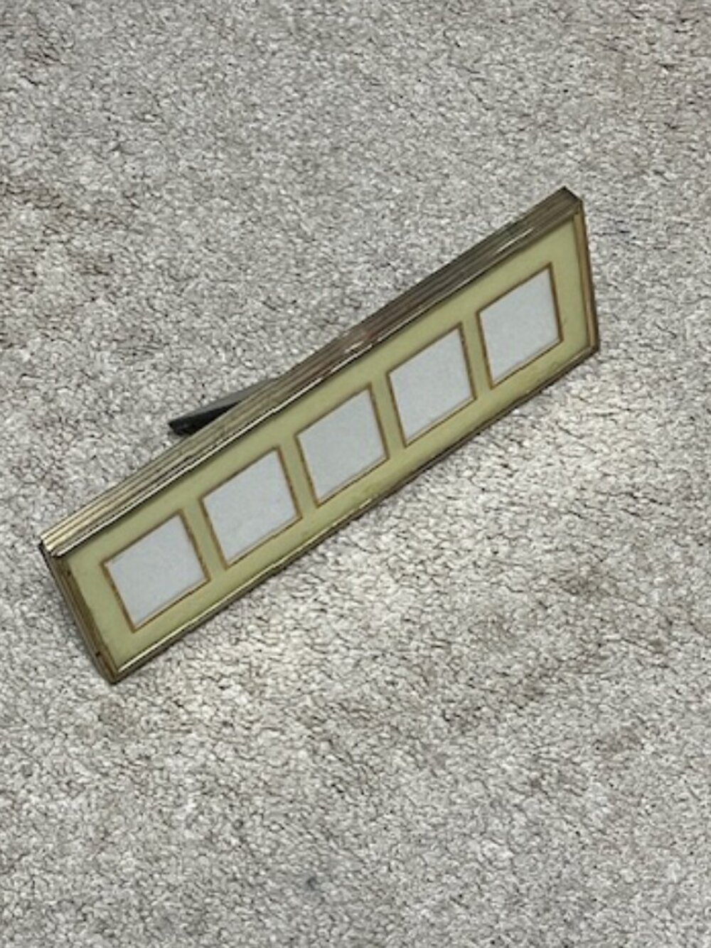 VTG Rectangular 5 Photo Gold Tone Metal Table Hanging Picture Collage Frame9.5"L